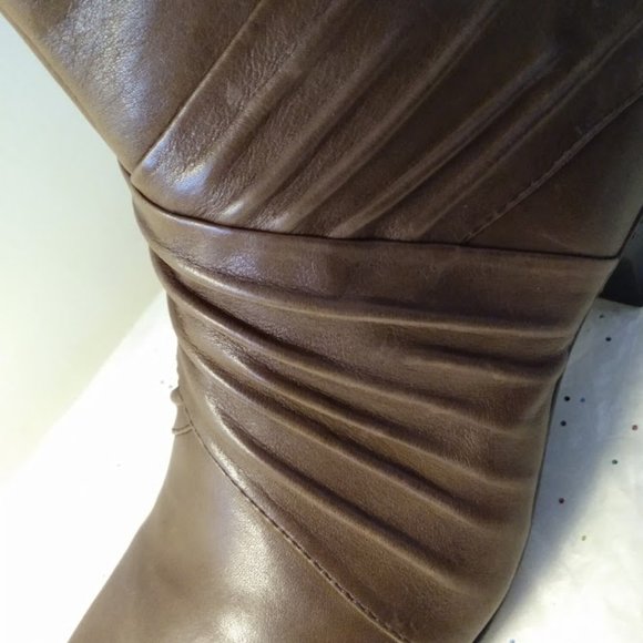 Rockport Cobb Hill Brynn Bootie - Picture 5 of 11